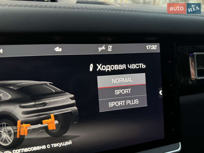 Позашляховик / Кросовер Porsche Cayenne Coupe 2019 в Харкові