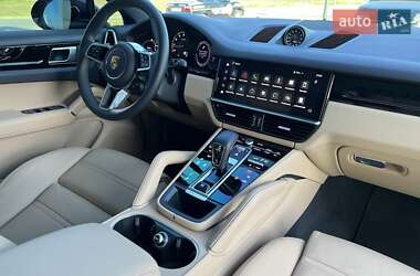 Внедорожник / Кроссовер Porsche Cayenne Coupe 2023 в 