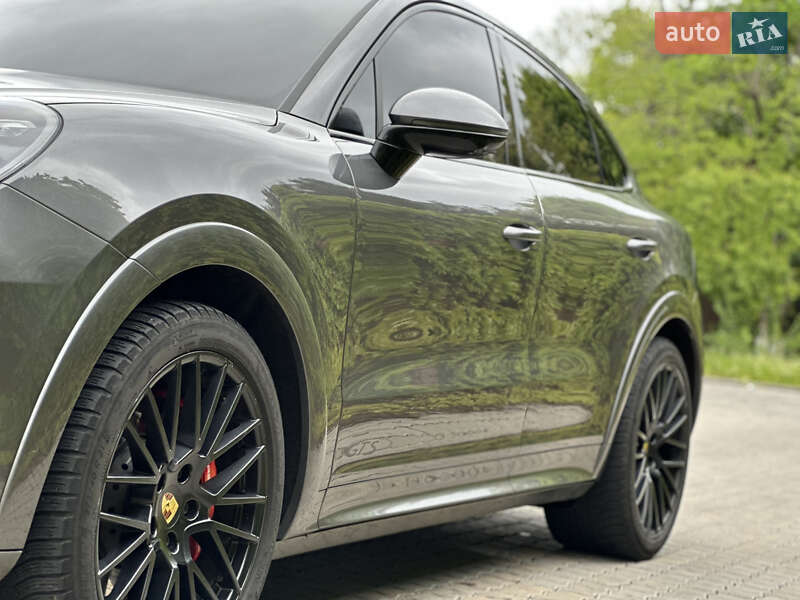 Позашляховик / Кросовер Porsche Cayenne Coupe 2021 в Одесі