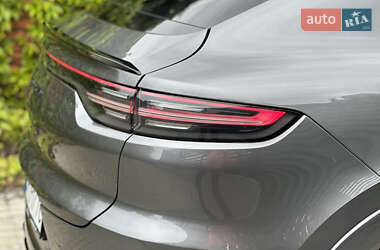 Позашляховик / Кросовер Porsche Cayenne Coupe 2021 в 
