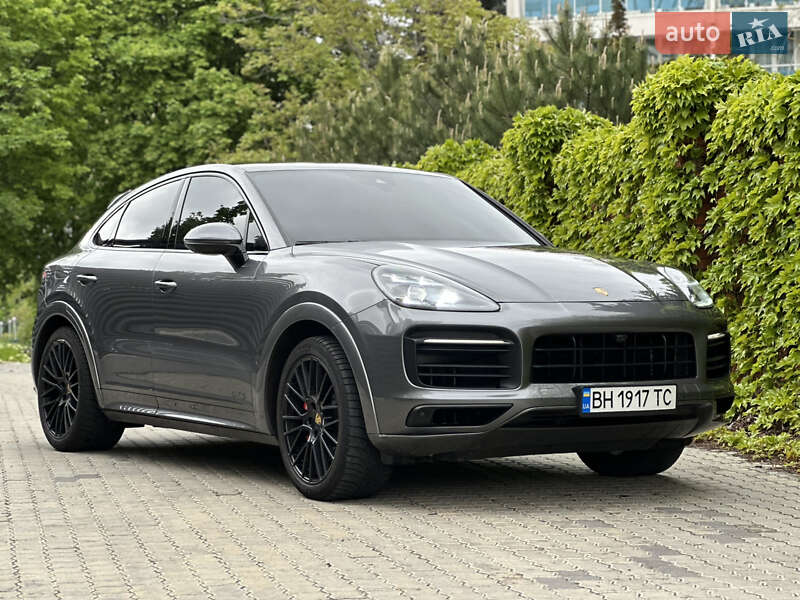 Позашляховик / Кросовер Porsche Cayenne Coupe 2021 в Одесі