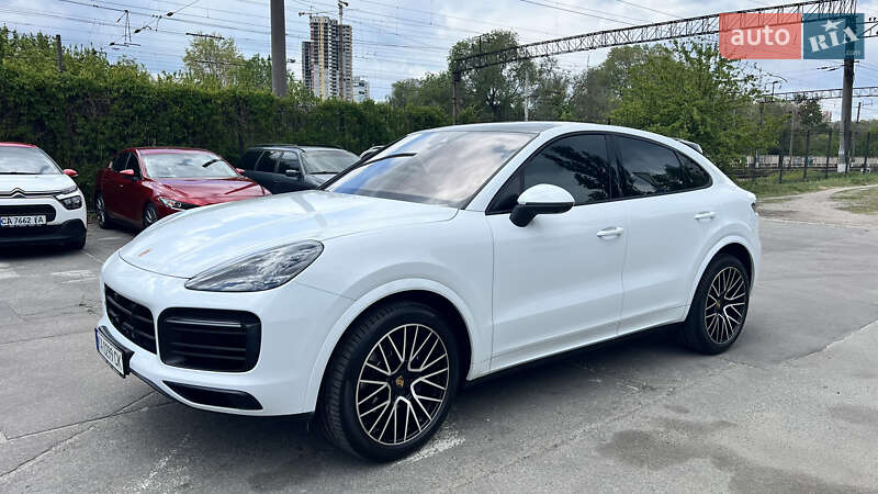 Позашляховик / Кросовер Porsche Cayenne Coupe 2021 в 