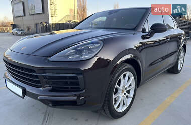 Позашляховик / Кросовер Porsche Cayenne Coupe 2021 в Києві