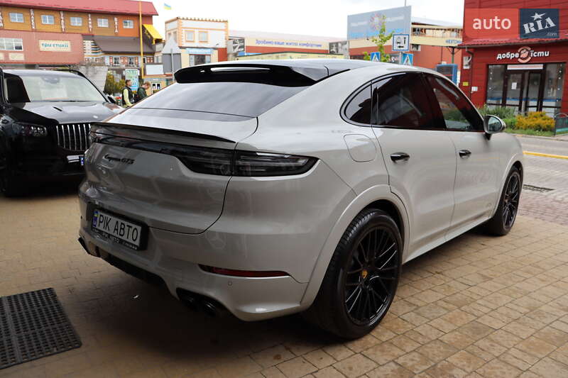 Внедорожник / Кроссовер Porsche Cayenne Coupe 2022 в Львове