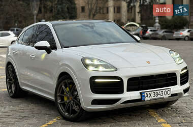 Внедорожник / Кроссовер Porsche Cayenne Coupe 2019 в 