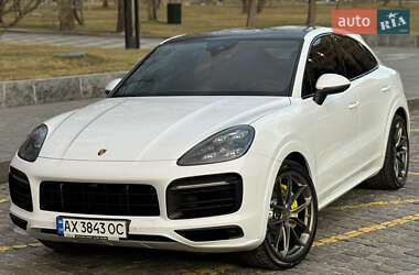 Внедорожник / Кроссовер Porsche Cayenne Coupe 2019 в 