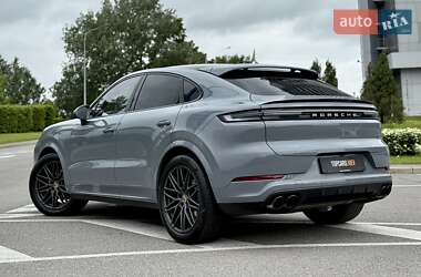Позашляховик / Кросовер Porsche Cayenne Coupe 2023 в 