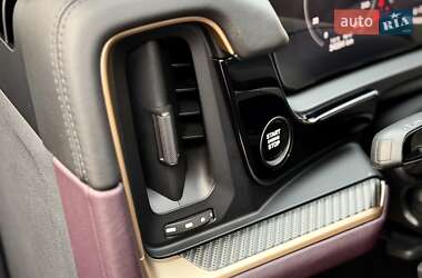 Позашляховик / Кросовер Porsche Cayenne Coupe 2023 в 
