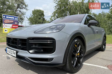 Внедорожник / Кроссовер Porsche Cayenne Coupe 2022 в 
