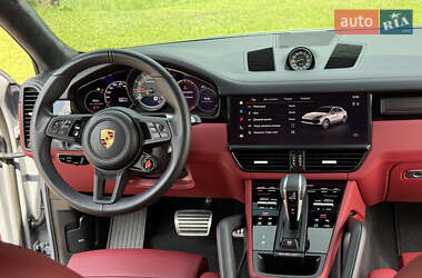 Внедорожник / Кроссовер Porsche Cayenne Coupe 2022 в 