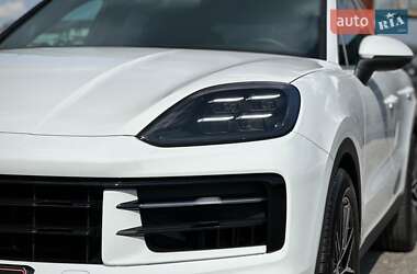 Внедорожник / Кроссовер Porsche Cayenne Coupe 2023 в 
