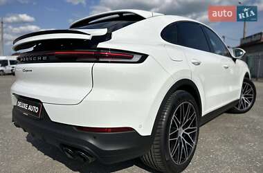 Внедорожник / Кроссовер Porsche Cayenne Coupe 2023 в 