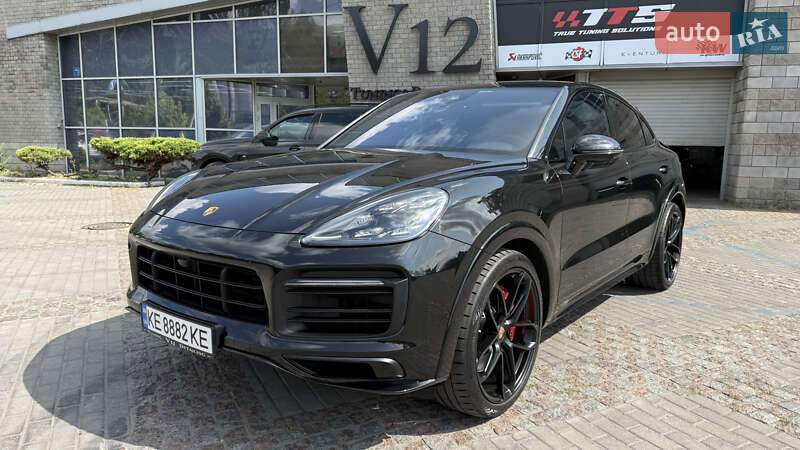 Внедорожник / Кроссовер Porsche Cayenne Coupe 2023 в 
