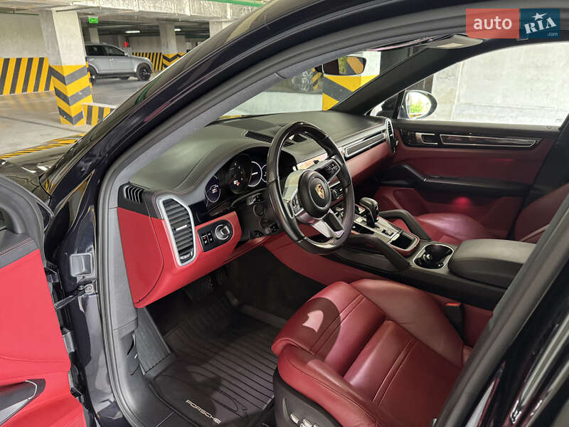 Внедорожник / Кроссовер Porsche Cayenne Coupe 2019 в Киеве
