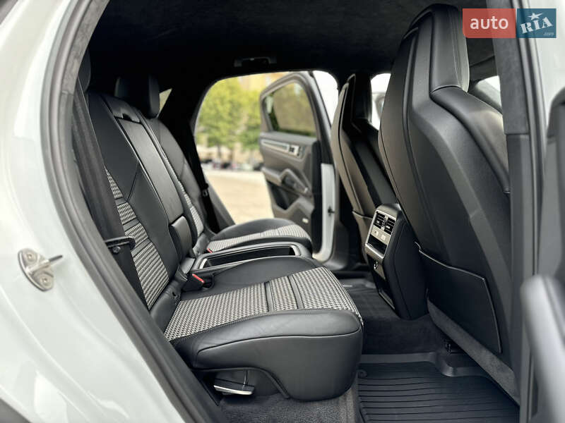 Внедорожник / Кроссовер Porsche Cayenne Coupe 2019 в Харькове