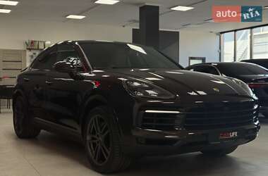 Внедорожник / Кроссовер Porsche Cayenne Coupe 2021 в 