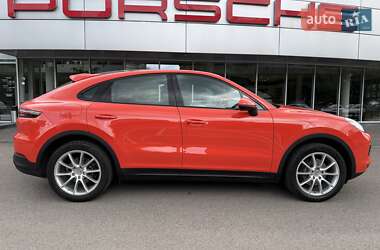 Внедорожник / Кроссовер Porsche Cayenne Coupe 2019 в 