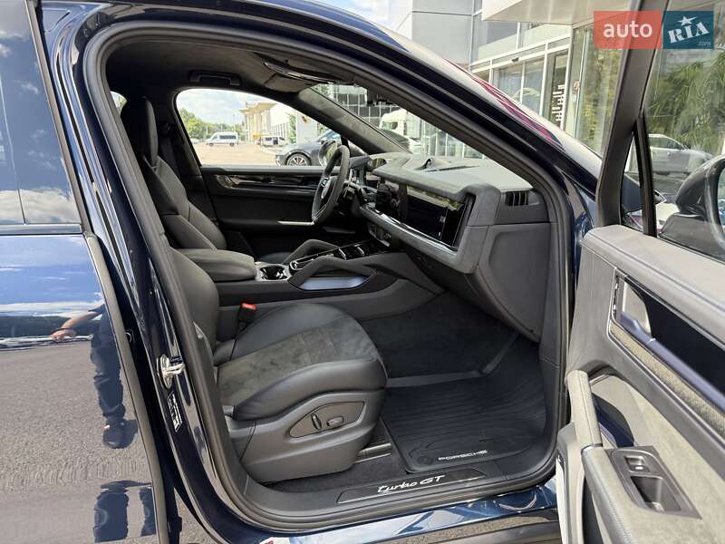Позашляховик / Кросовер Porsche Cayenne Coupe 2024 в Дніпрі фото 16 Позашляховик / Кросовер Porsche Cayenne Coupe 2024 в Дніпрі