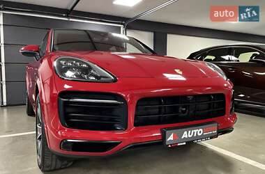 Внедорожник / Кроссовер Porsche Cayenne Coupe 2021 в 