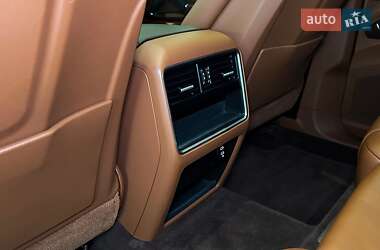 Внедорожник / Кроссовер Porsche Cayenne Coupe 2020 в 