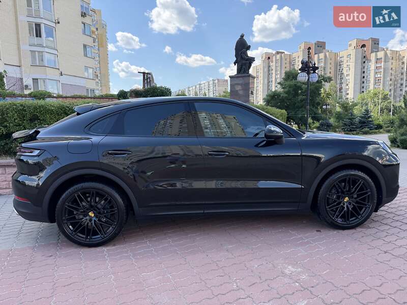 Позашляховик / Кросовер Porsche Cayenne Coupe 2024 в Києві