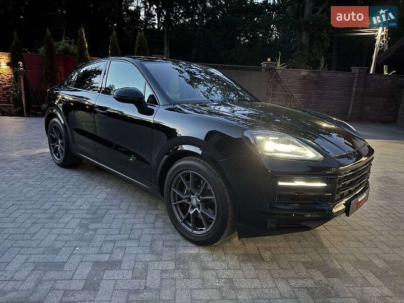 Porsche Cayenne Coupe 2023