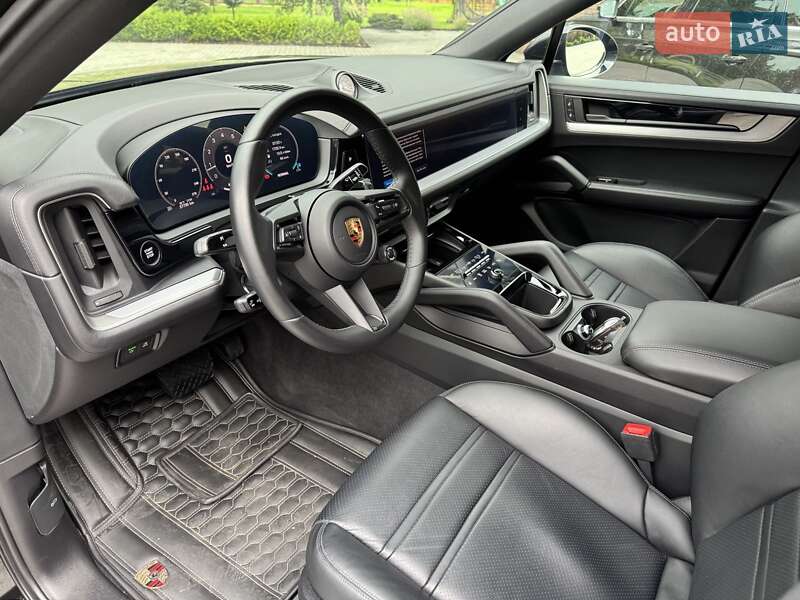 Позашляховик / Кросовер Porsche Cayenne Coupe 2023 в Києві