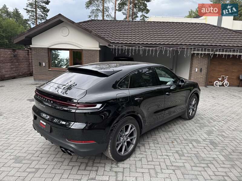 Позашляховик / Кросовер Porsche Cayenne Coupe 2023 в Києві