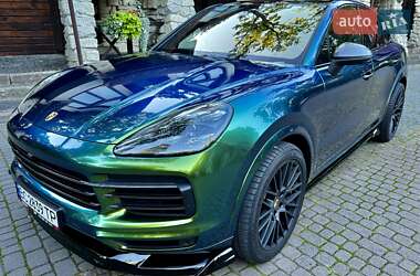Внедорожник / Кроссовер Porsche Cayenne Coupe 2019 в 