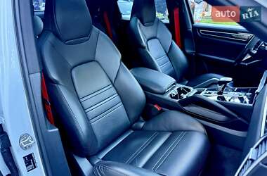 Внедорожник / Кроссовер Porsche Cayenne Coupe 2019 в 