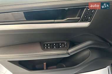 Внедорожник / Кроссовер Porsche Cayenne Coupe 2023 в 