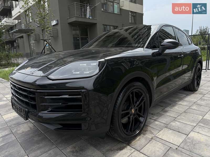 Позашляховик / Кросовер Porsche Cayenne Coupe 2024 в Києві