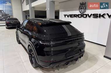 Внедорожник / Кроссовер Porsche Cayenne Coupe 2023 в 