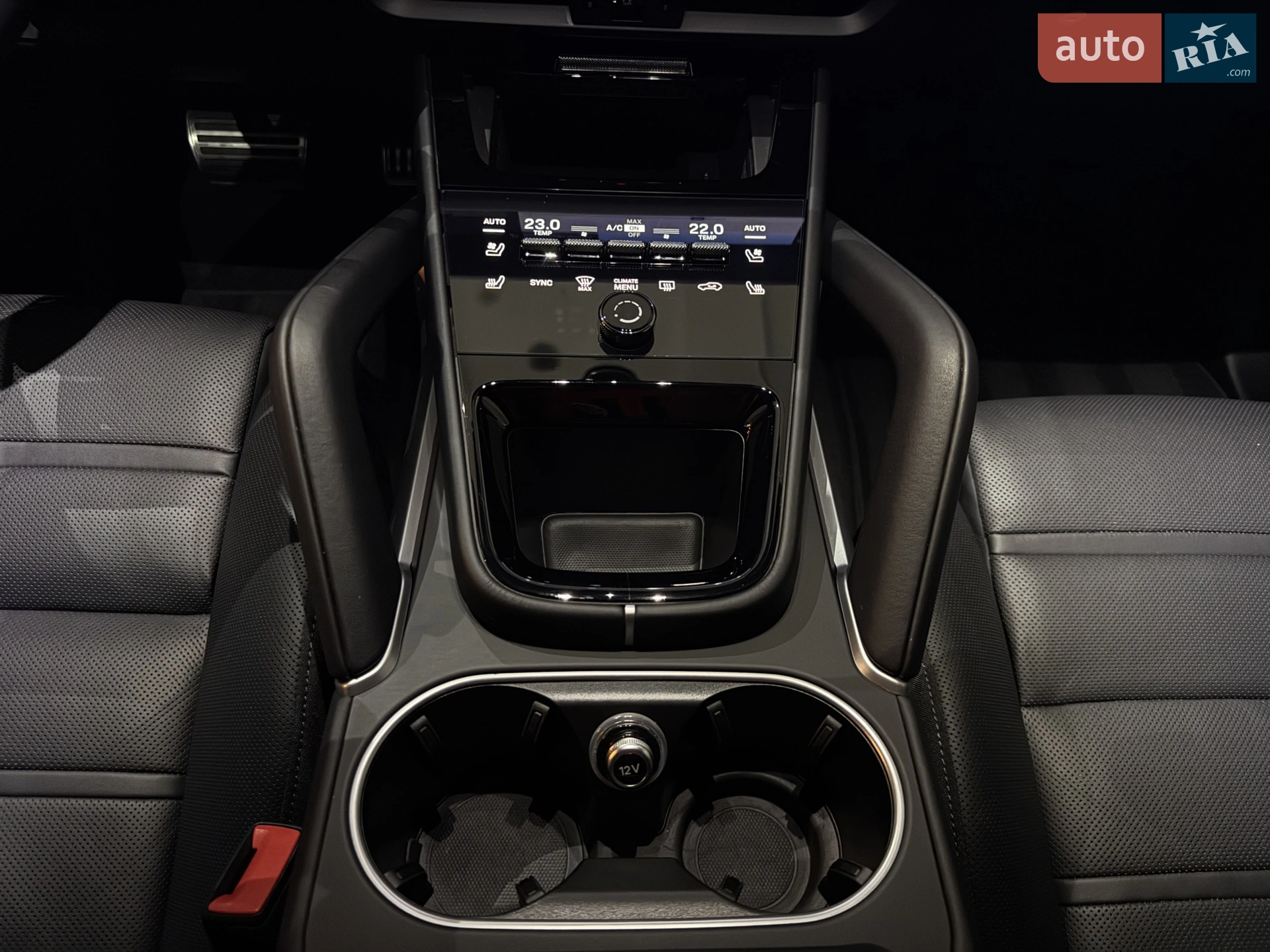 2023 Porsche Cayenne Coupe - мініатюра 175