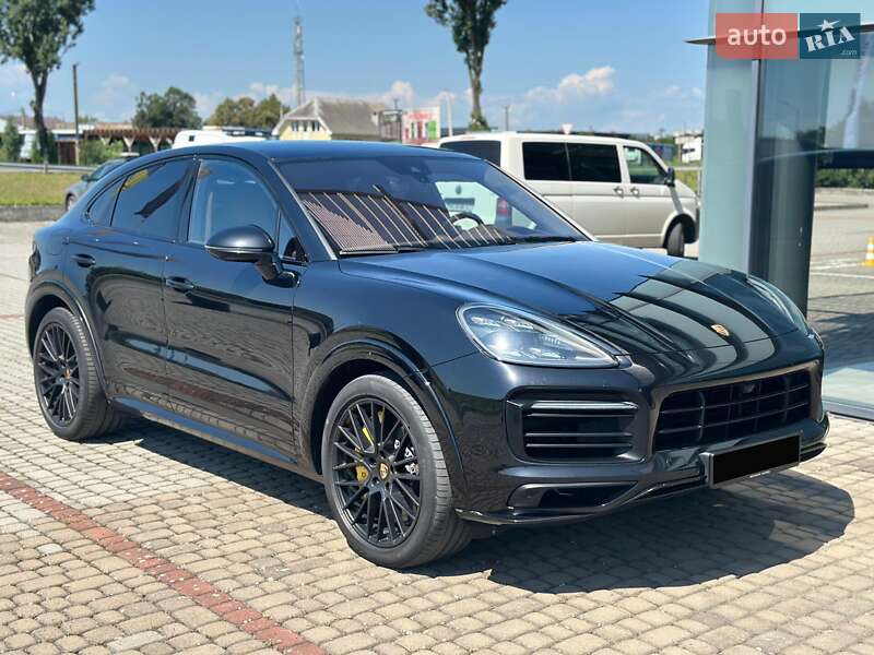 Porsche Cayenne Coupe 2021