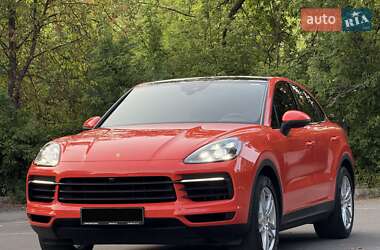 Внедорожник / Кроссовер Porsche Cayenne Coupe 2020 в 