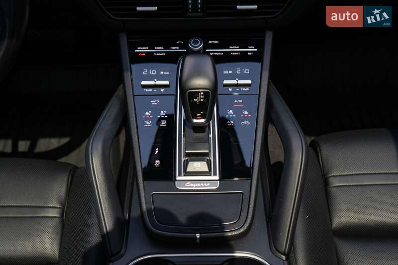 Внедорожник / Кроссовер Porsche Cayenne Coupe 2019 в Киеве