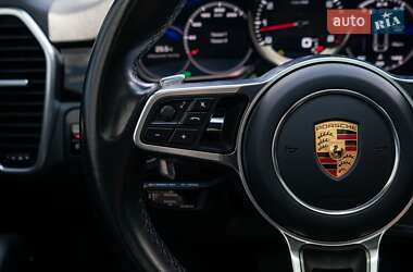 Внедорожник / Кроссовер Porsche Cayenne Coupe 2019 в 