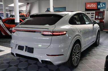 Внедорожник / Кроссовер Porsche Cayenne Coupe 2021 в 