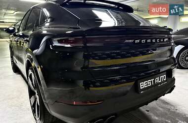 Внедорожник / Кроссовер Porsche Cayenne Coupe 2023 в 