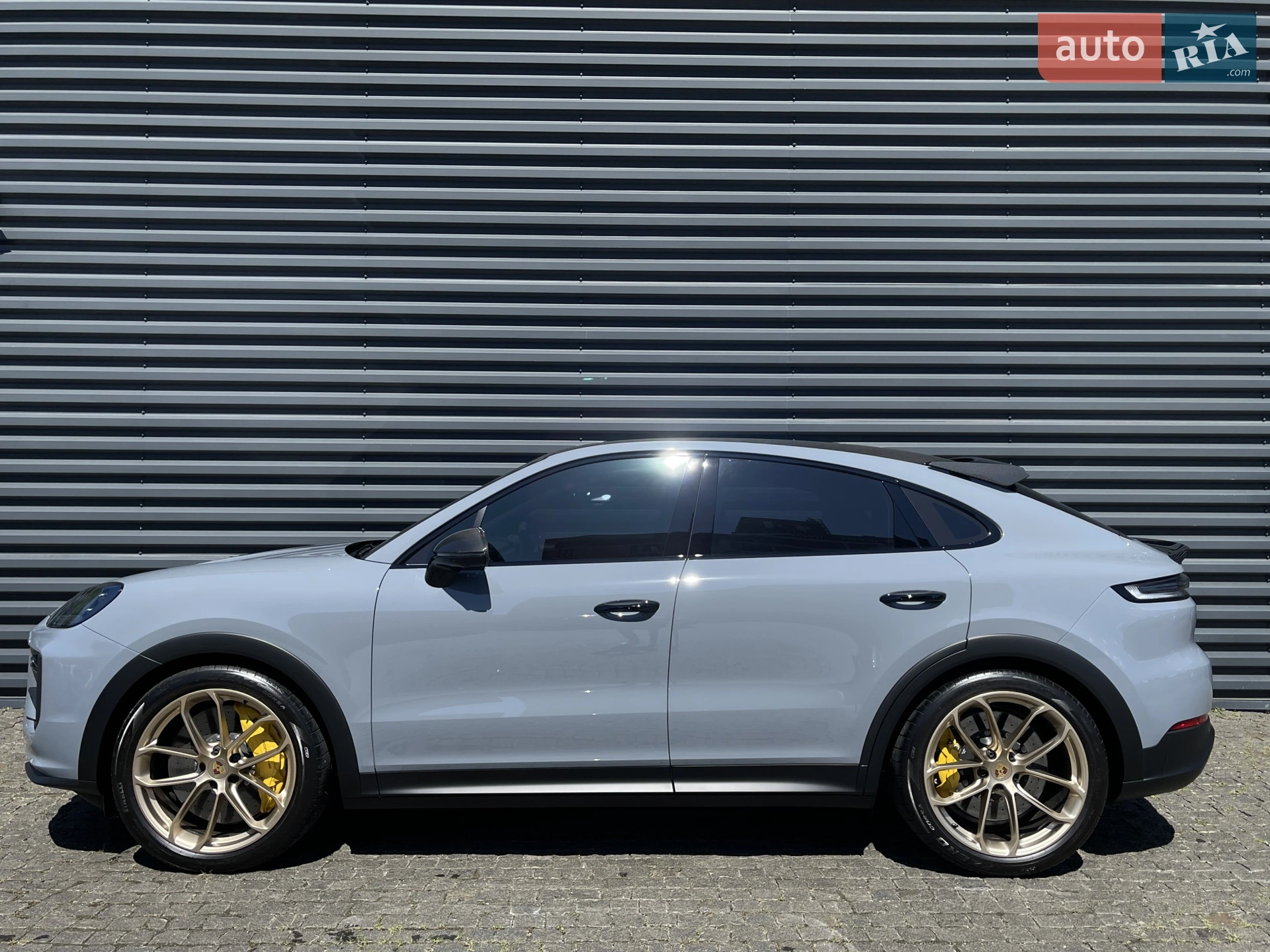 2024 Porsche Cayenne Coupe - мініатюра 3