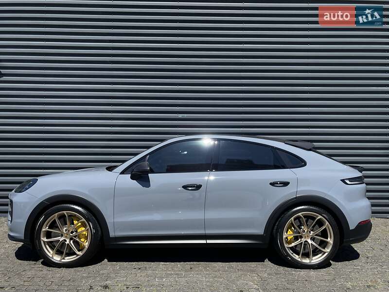Внедорожник / Кроссовер Porsche Cayenne Coupe 2024 в Харькове
