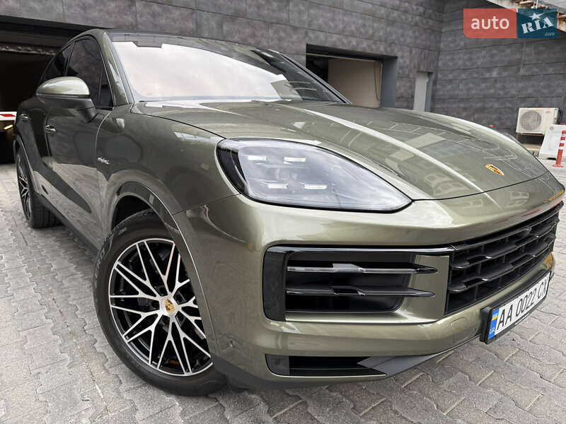 Позашляховик / Кросовер Porsche Cayenne Coupe 2023 в Києві
