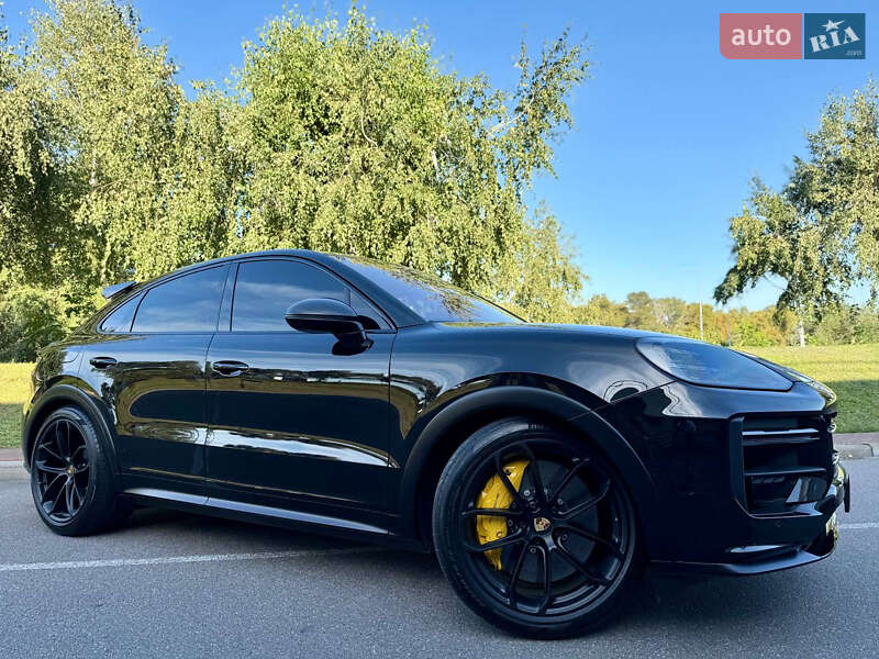 Позашляховик / Кросовер Porsche Cayenne Coupe 2023 в Києві фото 27 Позашляховик / Кросовер Porsche Cayenne Coupe 2023 в Києві