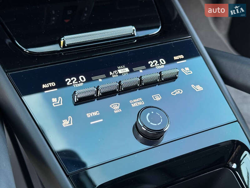 Позашляховик / Кросовер Porsche Cayenne Coupe 2023 в Києві фото 91 Позашляховик / Кросовер Porsche Cayenne Coupe 2023 в Києві