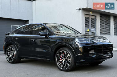 Внедорожник / Кроссовер Porsche Cayenne Coupe 2024 в 