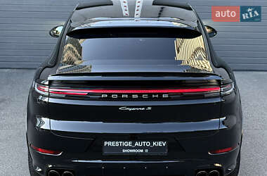 Внедорожник / Кроссовер Porsche Cayenne Coupe 2024 в 