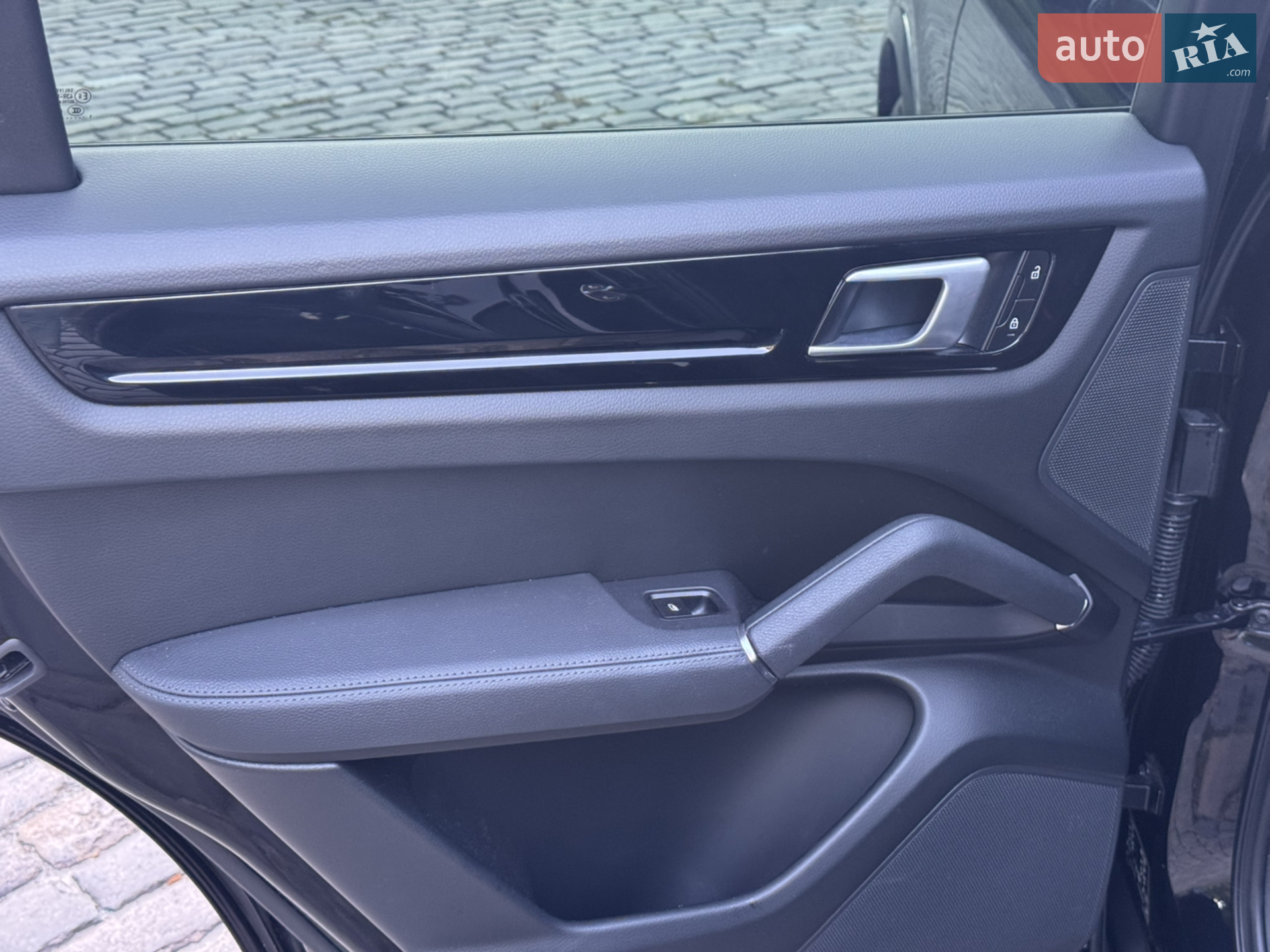 2021 Porsche Cayenne Coupe - мініатюра 18
