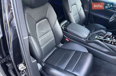 Внедорожник / Кроссовер Porsche Cayenne Coupe 2021 в 