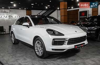 Внедорожник / Кроссовер Porsche Cayenne Coupe 2021 в 